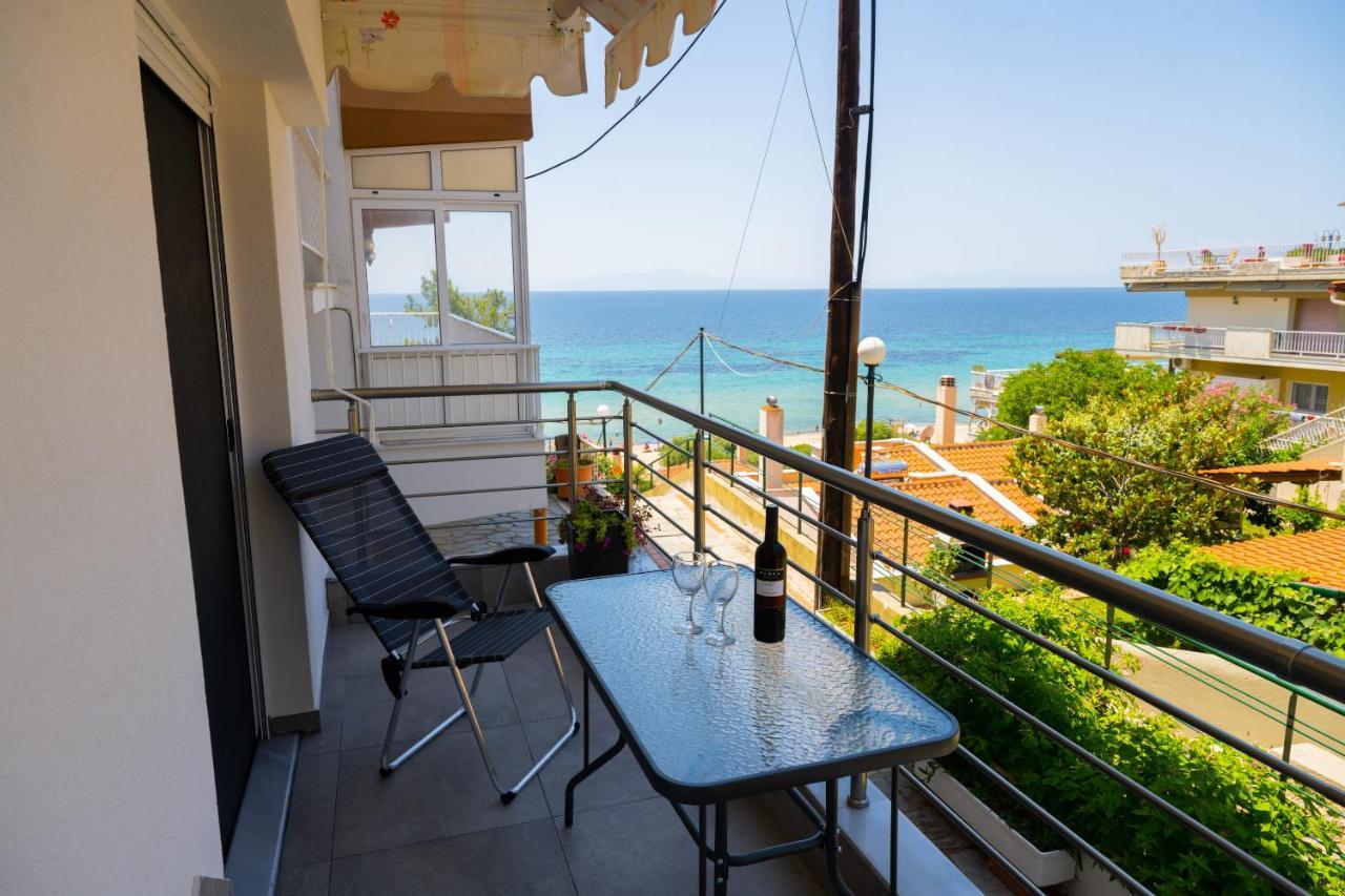 Zoe Seaview Apartment By Rentalspro - Nea Moudania Halkidiki Dış mekan fotoğraf