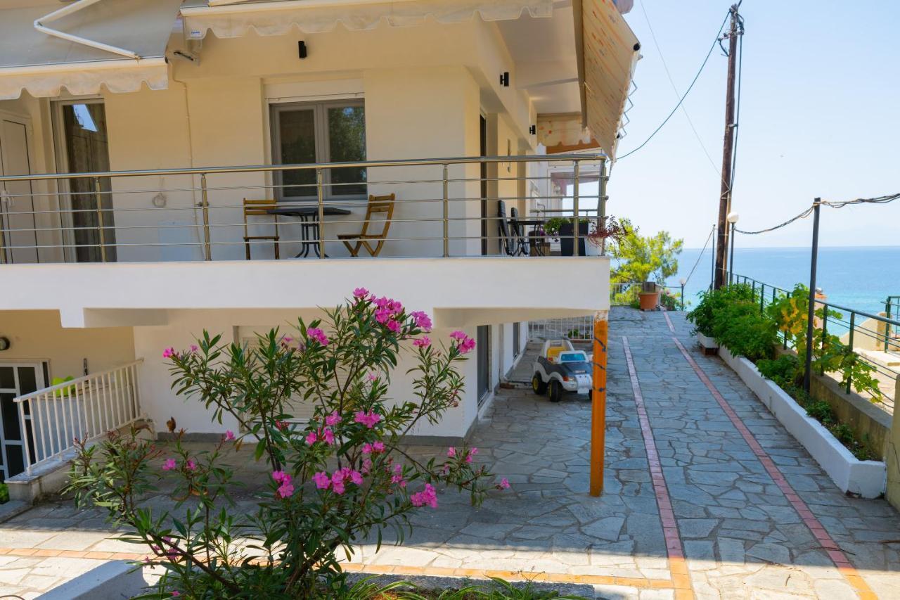 Zoe Seaview Apartment By Rentalspro - Nea Moudania Halkidiki Dış mekan fotoğraf
