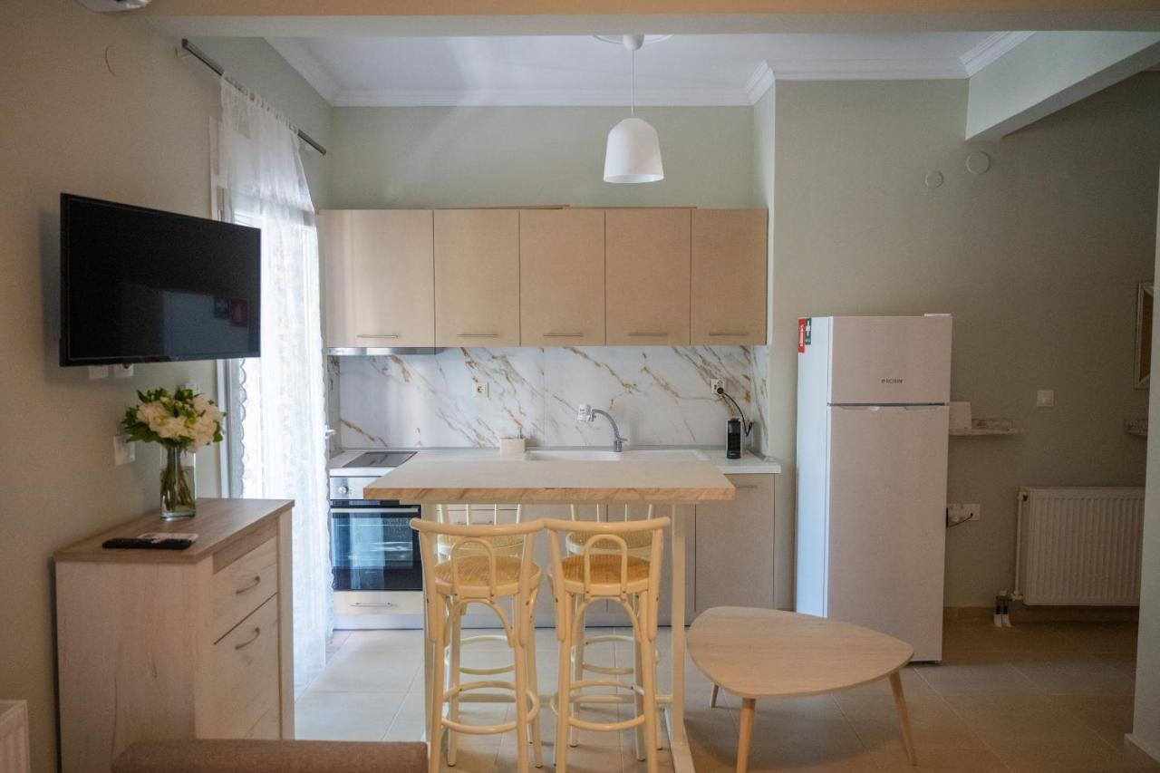 Zoe Seaview Apartment By Rentalspro - Nea Moudania Halkidiki Dış mekan fotoğraf