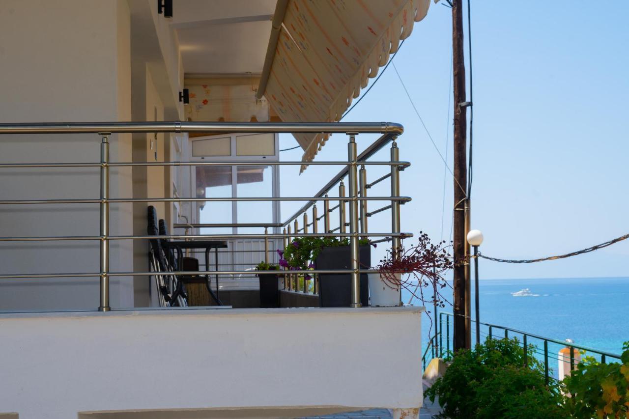 Zoe Seaview Apartment By Rentalspro - Nea Moudania Halkidiki Dış mekan fotoğraf
